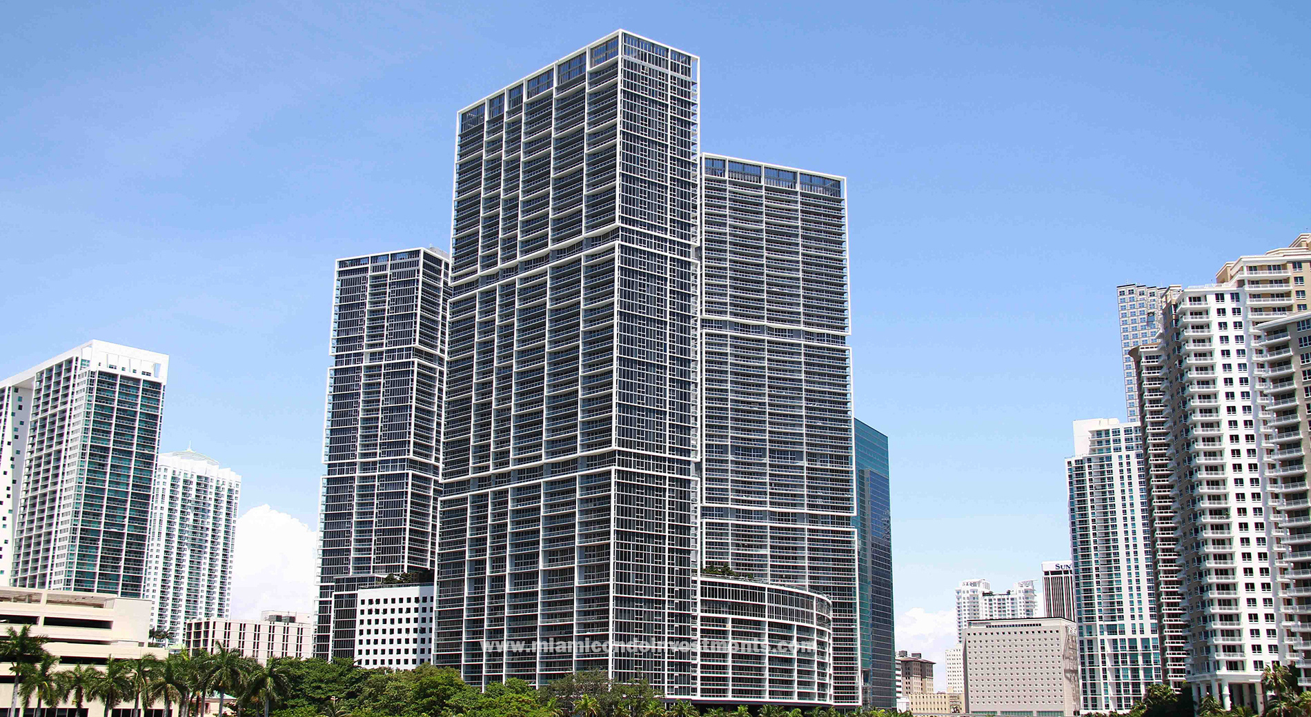 What Are The Benefits Of Purchasing A Condo At The Best Place?